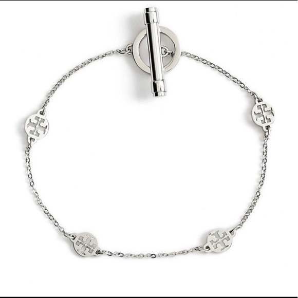 Tory Burch Jewelry - NWT Tory Burch Silver Logo Toggle Bracelet
